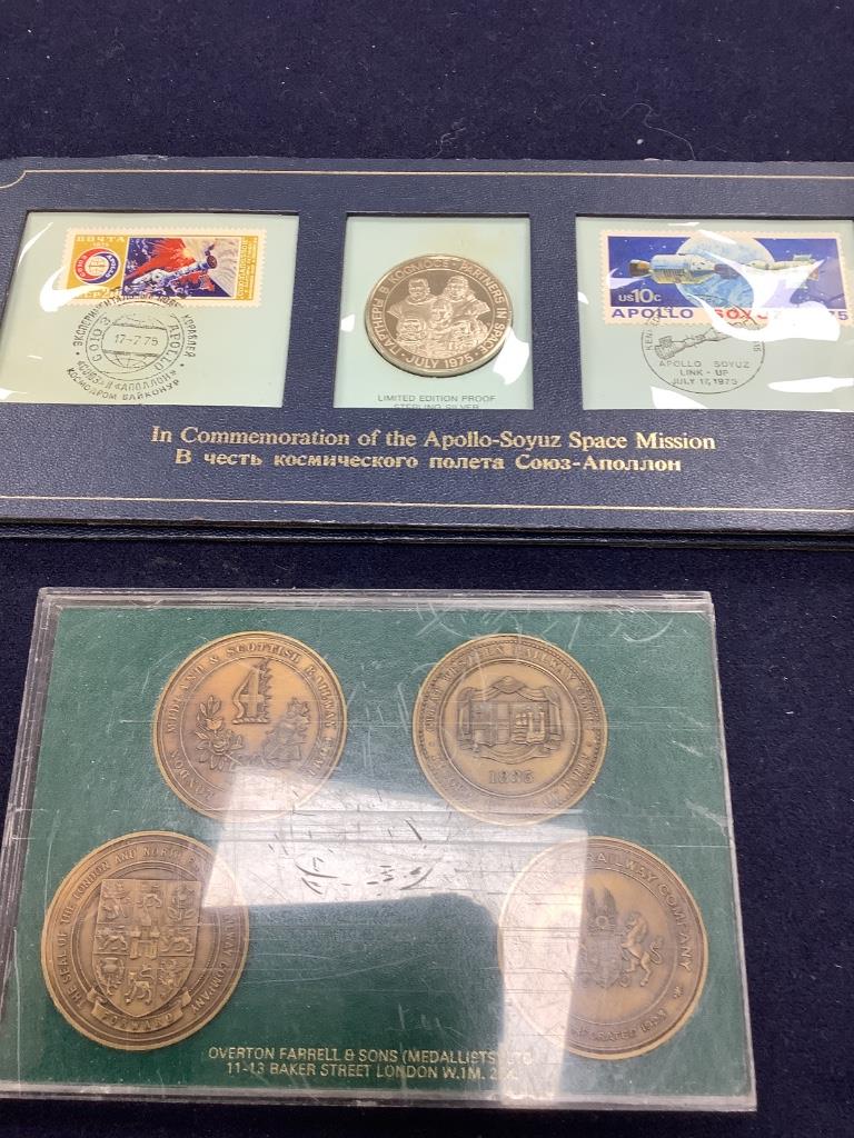 Assorted coinage